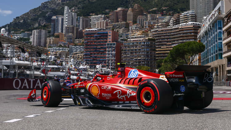 The Billion-Dollar World of F1