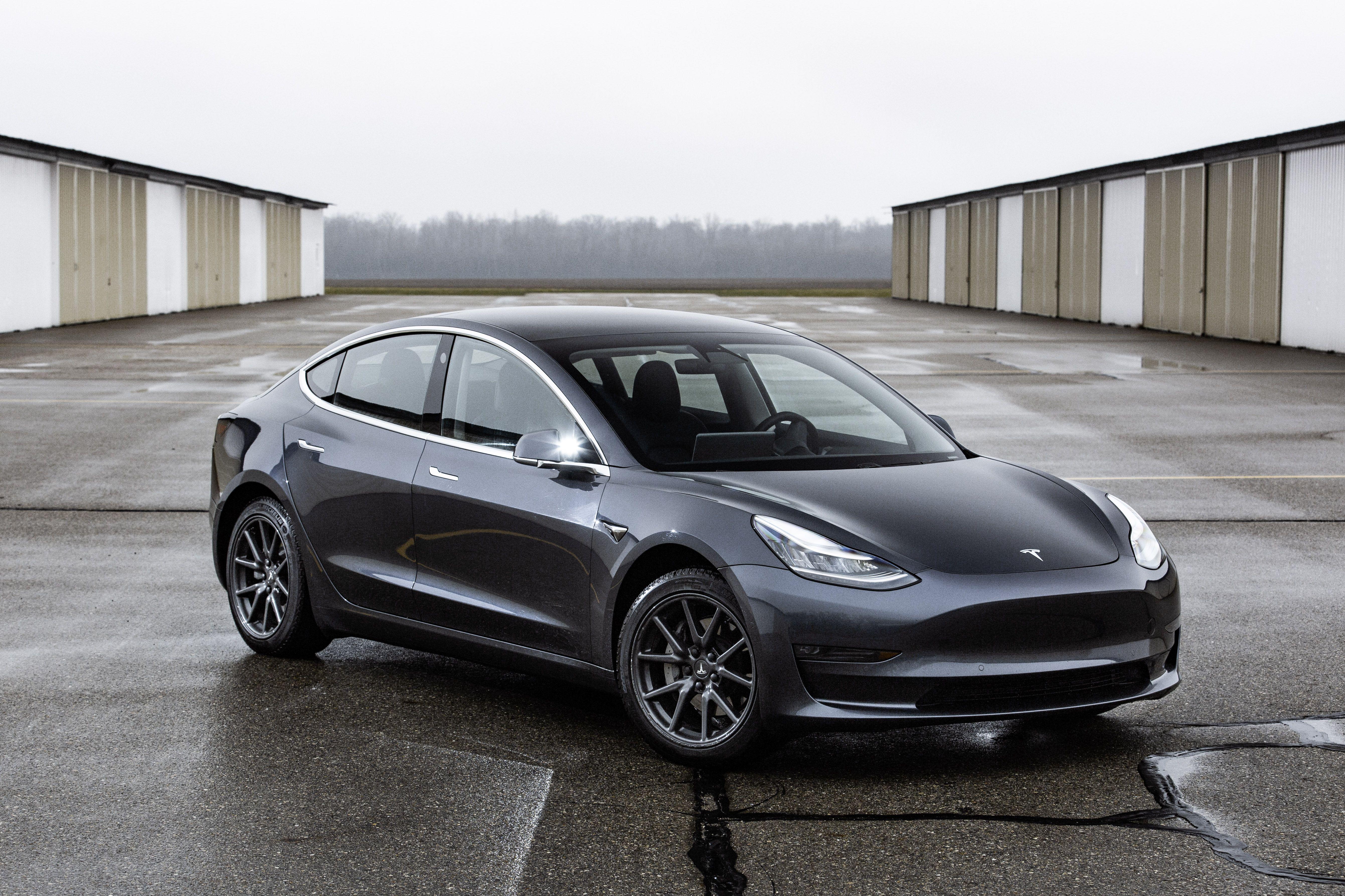 Understanding the Importance ⁣of ⁢Suspension in the Tesla ‍Model⁢ 3