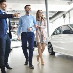 How Much Commission Does a Car Salesman Make