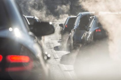 Driving in smog: Top driving tips in poor visibility