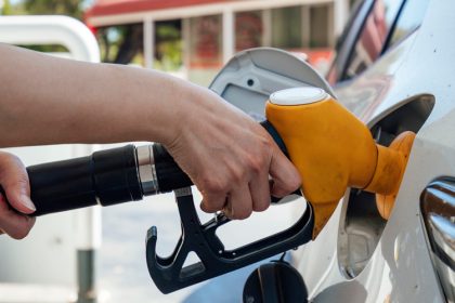 How to Save Fuel When Driving