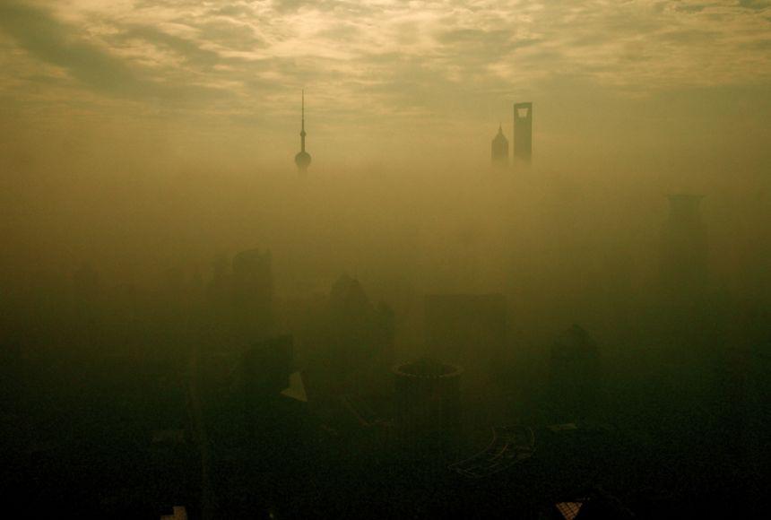 Understanding Smog⁤ and ⁣Its ⁣Impact on⁣ Driving Safety